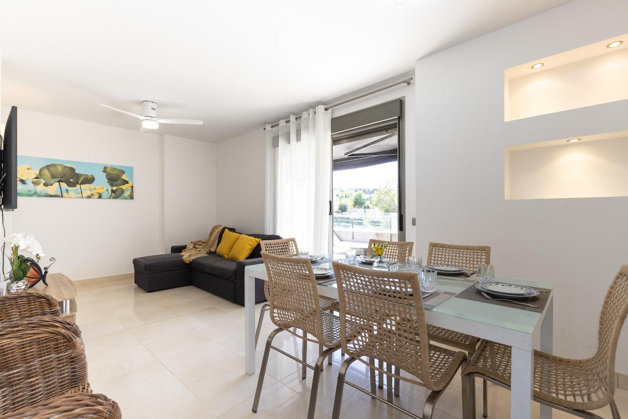 Uhc Salou Villa Family Complex 外观 照片