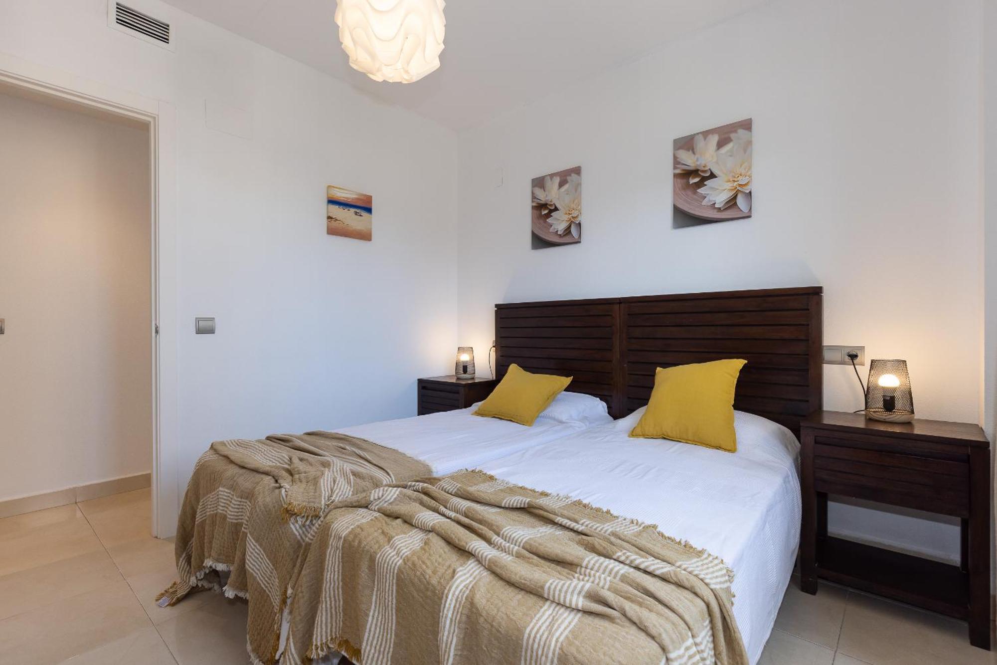 Uhc Salou Villa Family Complex 外观 照片