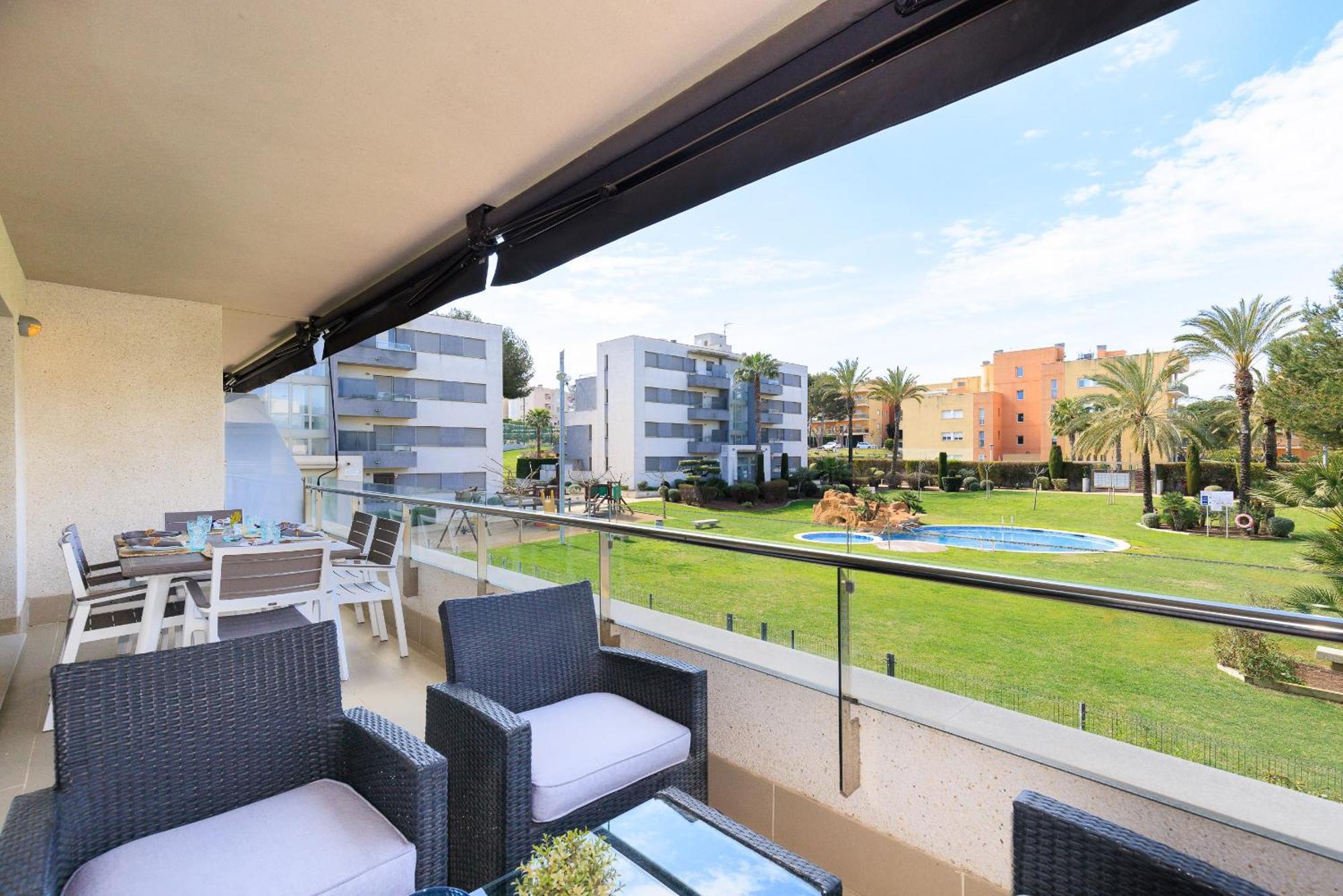 Uhc Salou Villa Family Complex 外观 照片