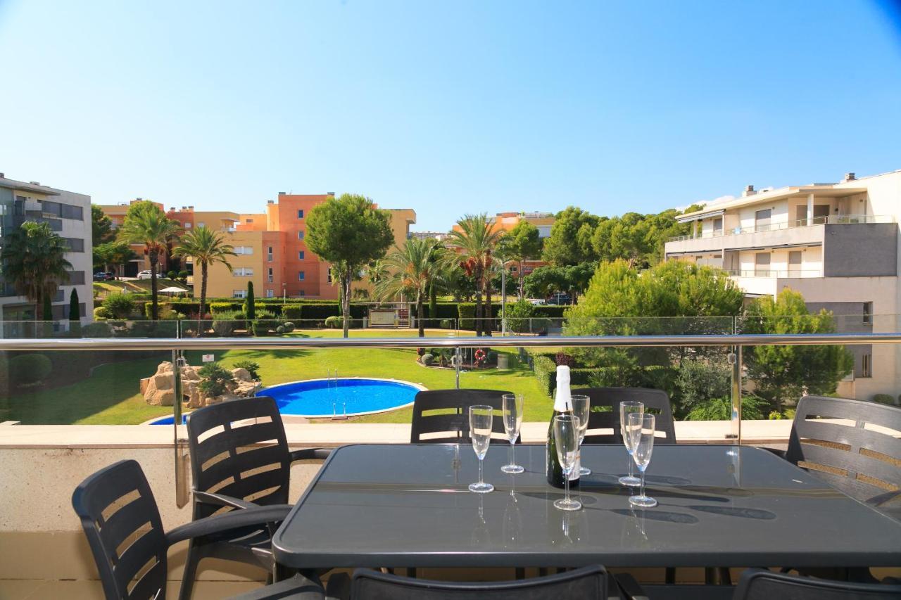 Uhc Salou Villa Family Complex 外观 照片